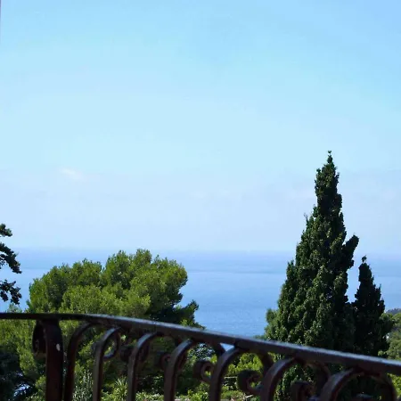 Breathtaking Panoramic Penthouse In Center 公寓 *